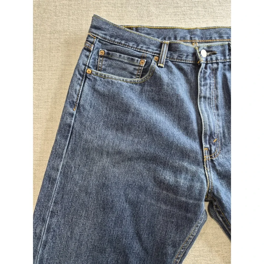 Levi's 505 Jeans Mens 38x32 Blue Denim‎ Zip Fly Straight Leg Outdoor Street Wear